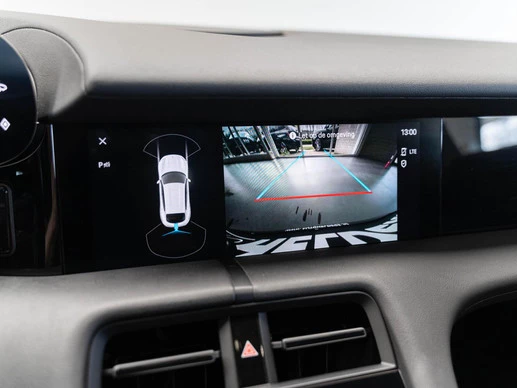 Porsche Taycan - Afbeelding 29 van 30