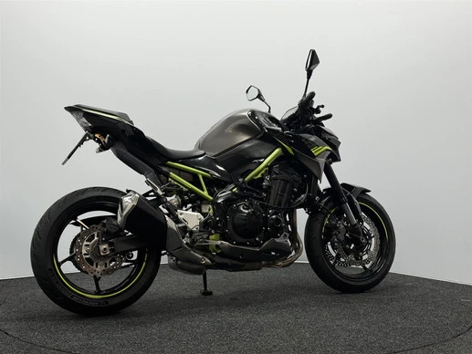 Kawasaki Z900 - Afbeelding 14 van 15