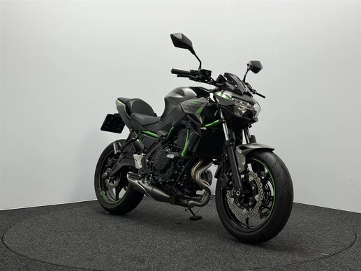 Kawasaki Z650 - Afbeelding 3 van 18