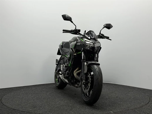 Kawasaki Z650 - Afbeelding 4 van 18