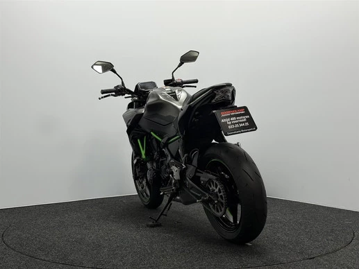 Kawasaki Z650 - Afbeelding 12 van 18