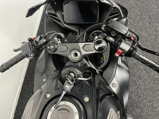 Honda CBR 650 - Afbeelding 9 van 21