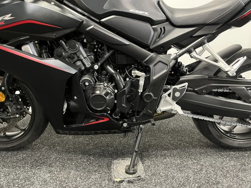 Honda CBR 650 - Afbeelding 16 van 21