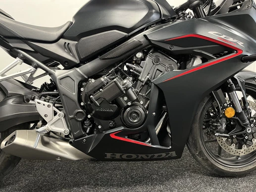 Honda CBR 650 - Afbeelding 7 van 22