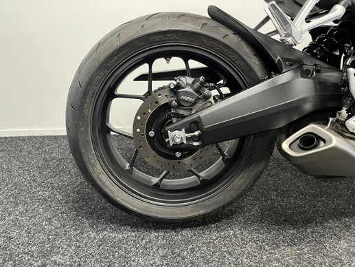 Honda CBR 650 - Afbeelding 8 van 22
