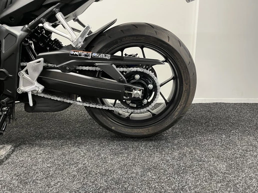 Honda CBR 650 - Afbeelding 16 van 22