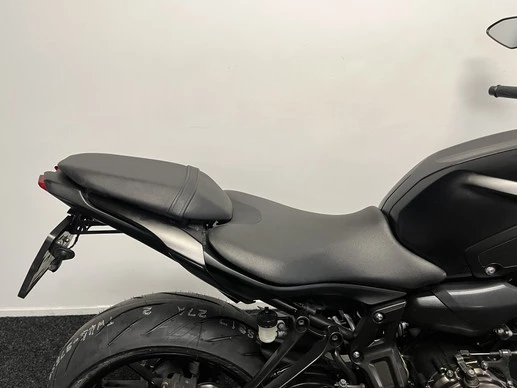 Yamaha MT 07 - Afbeelding 10 van 22