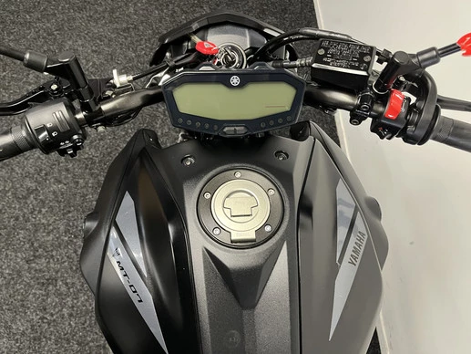 Yamaha MT 07 - Afbeelding 20 van 22