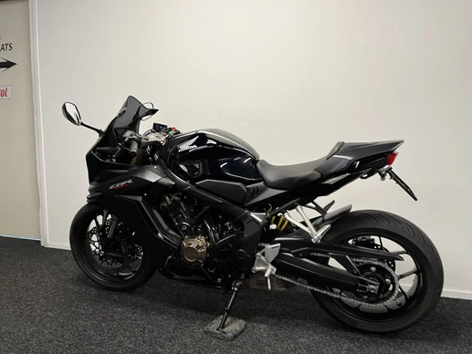 Honda CBR 650 - Afbeelding 16 van 23