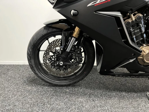 Honda CBR 650 - Afbeelding 17 van 23