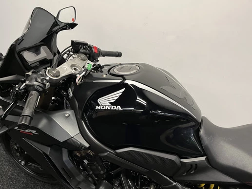 Honda CBR 650 - Afbeelding 20 van 23