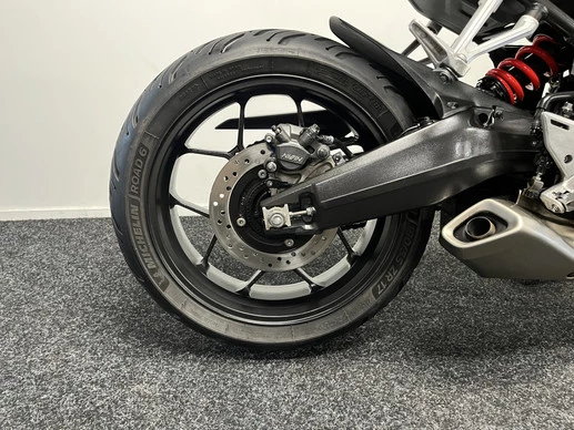 Honda CBR 650 - Afbeelding 8 van 22