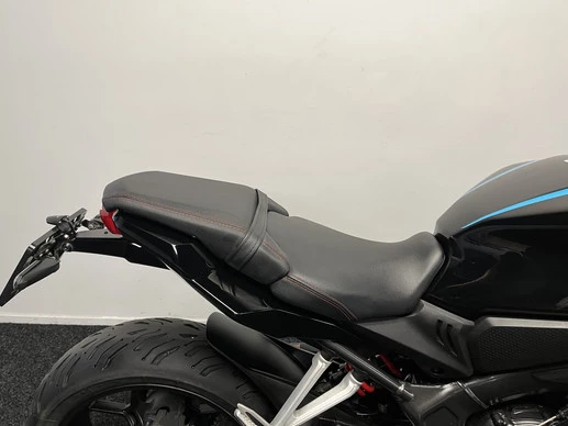 Honda CBR 650 - Afbeelding 10 van 22