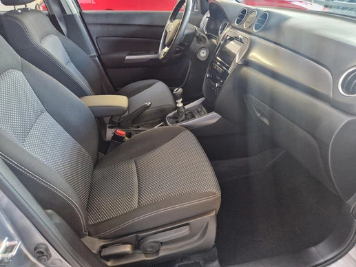 Suzuki Vitara - Afbeelding 7 van 27