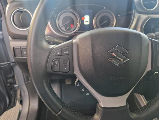 Suzuki Vitara - Afbeelding 11 van 27