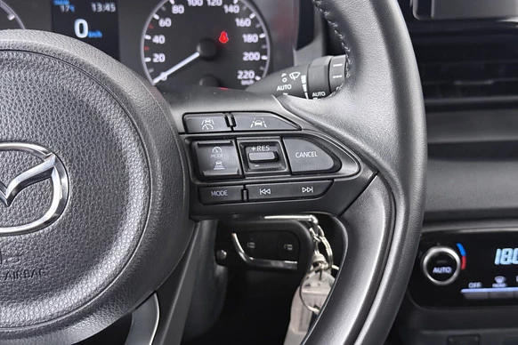 Mazda 2 Hybrid - Afbeelding 18 van 29