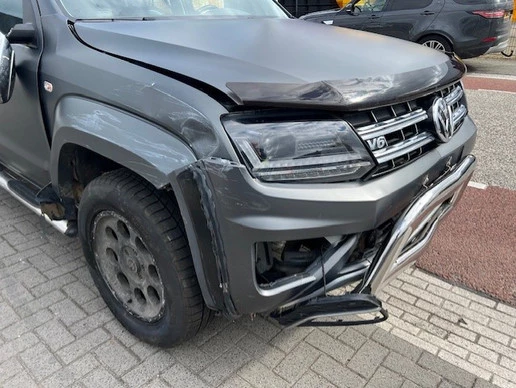 Volkswagen Amarok - Afbeelding 14 van 19