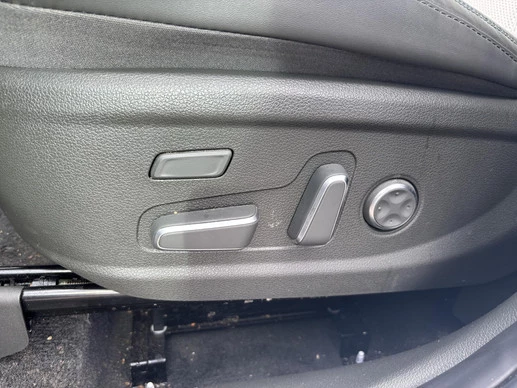 Hyundai Santa Fe - Afbeelding 14 van 30