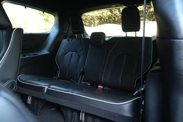 Chrysler Pacifica - Afbeelding 15 van 27