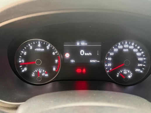 Kia Sportage - Afbeelding 23 van 29