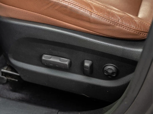 Hyundai Santa Fe - Afbeelding 10 van 30