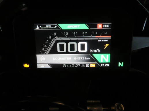 Aprilia RSV4 - Afbeelding 11 van 14