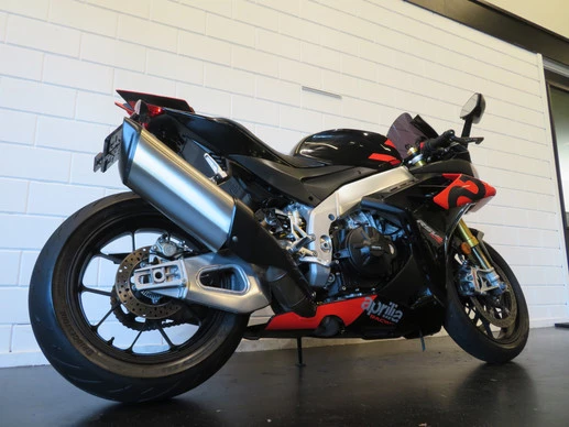 Aprilia RSV4 - Afbeelding 13 van 14