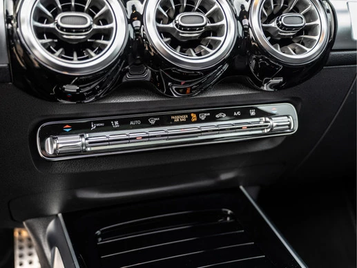 Mercedes-Benz EQB - Afbeelding 28 van 30