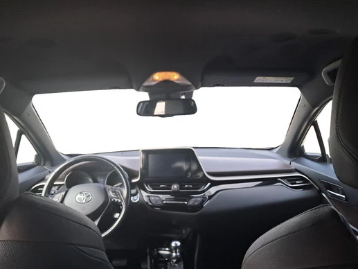 Toyota C-HR - Afbeelding 14 van 26