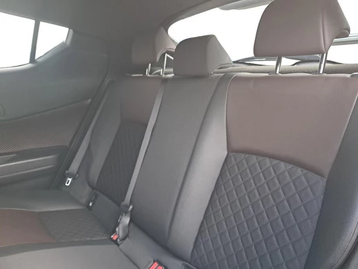 Toyota C-HR - Afbeelding 23 van 26