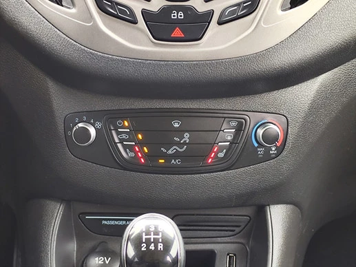 Ford Tourneo Courier - Afbeelding 22 van 30