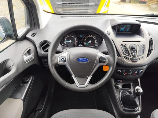 Ford Tourneo Courier - Afbeelding 24 van 30