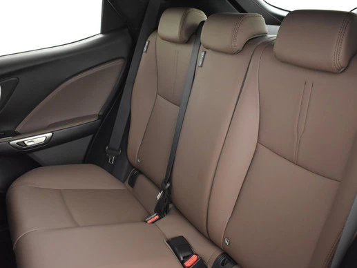 Lexus LBX - Afbeelding 16 van 24