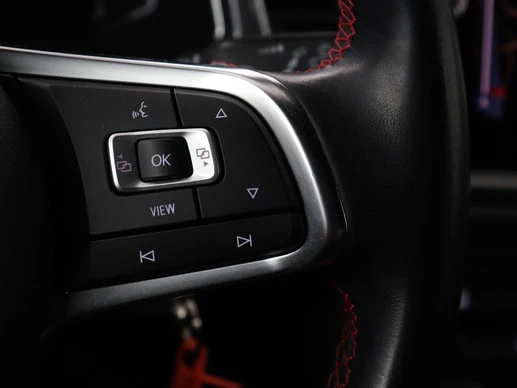 Volkswagen T-Roc - Afbeelding 15 van 30