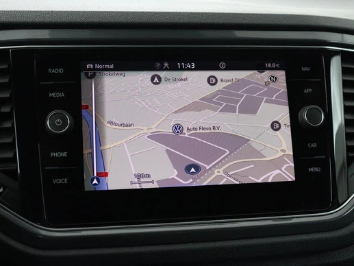 Volkswagen T-Roc - Afbeelding 16 van 30