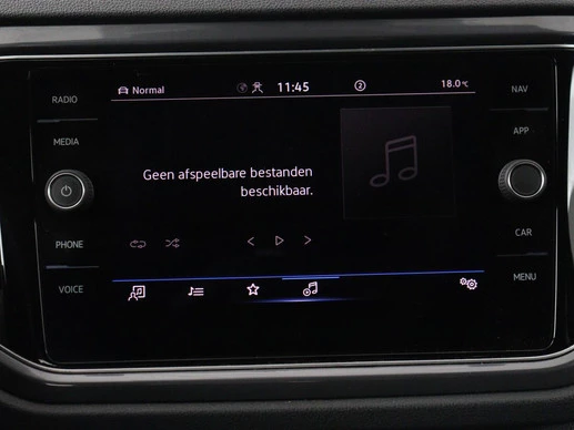 Volkswagen T-Roc - Afbeelding 22 van 30