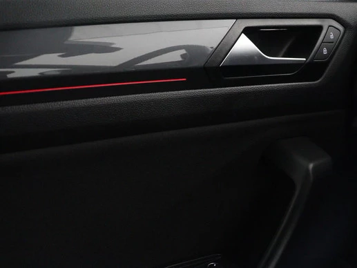 Volkswagen T-Roc - Afbeelding 26 van 30