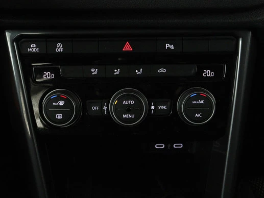 Volkswagen T-Roc - Afbeelding 27 van 30