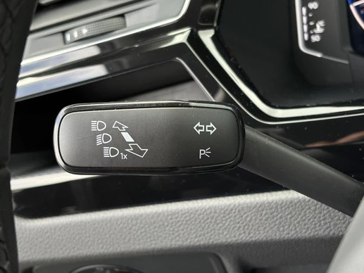 Volkswagen Touran - Afbeelding 17 van 30