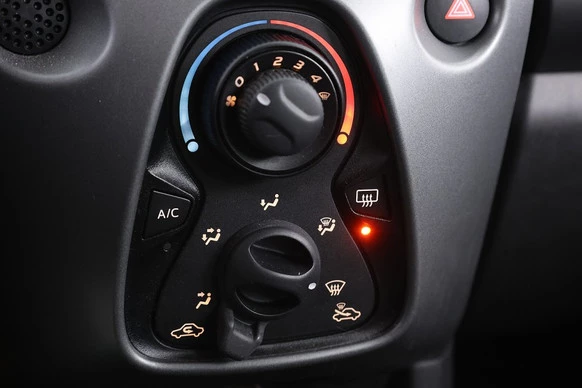 Toyota Aygo - Afbeelding 14 van 27