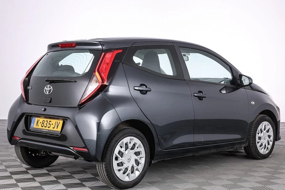 Toyota Aygo - Afbeelding 22 van 27