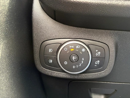 Ford Fiesta - Afbeelding 29 van 30