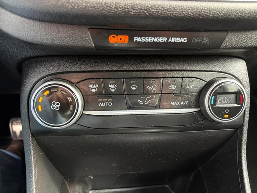 Ford Fiesta - Afbeelding 25 van 30