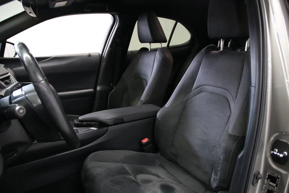 Lexus UX - Afbeelding 5 van 30