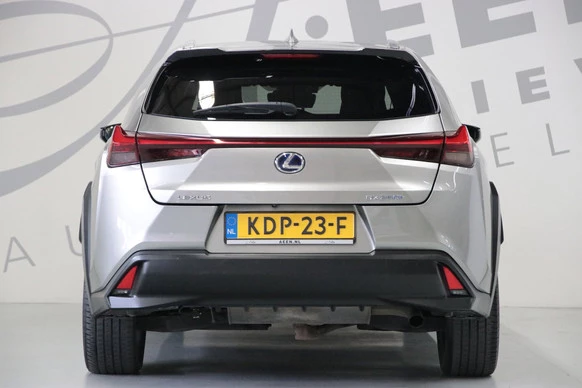 Lexus UX - Afbeelding 13 van 30