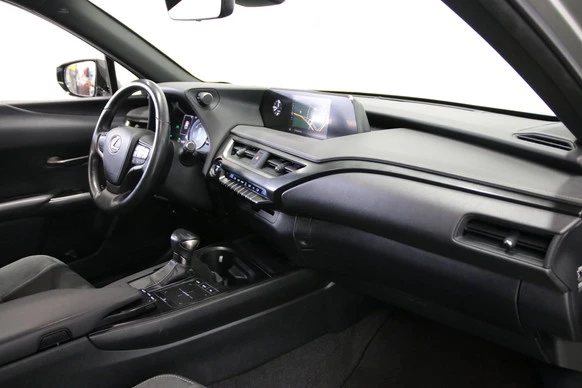 Lexus UX - Afbeelding 17 van 30