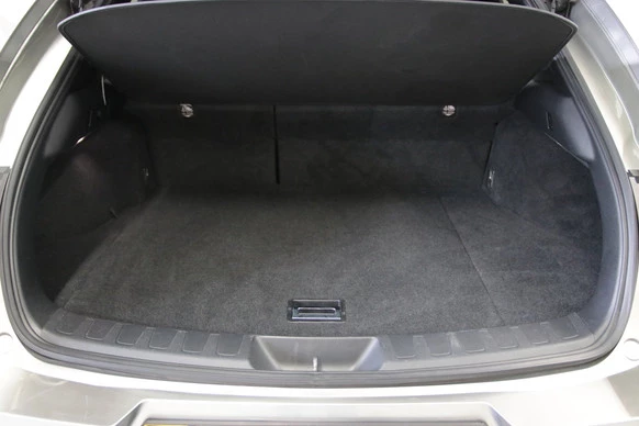 Lexus UX - Afbeelding 28 van 30