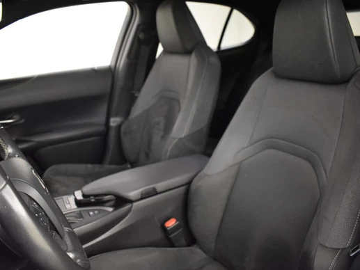 Lexus UX - Afbeelding 11 van 20