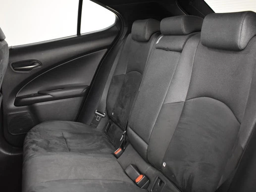Lexus UX - Afbeelding 12 van 20