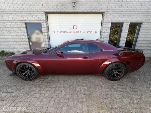 Dodge Challenger - Afbeelding 2 van 25